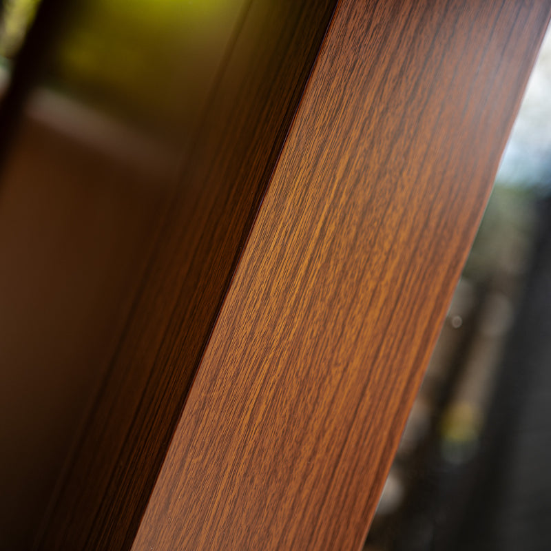MAINTENANCE-FREE ALUMINIUM EXTERIOR