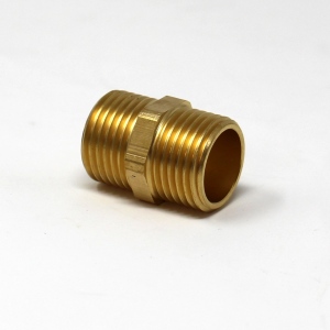Double Ended Threaded Hose Connector (15mm)